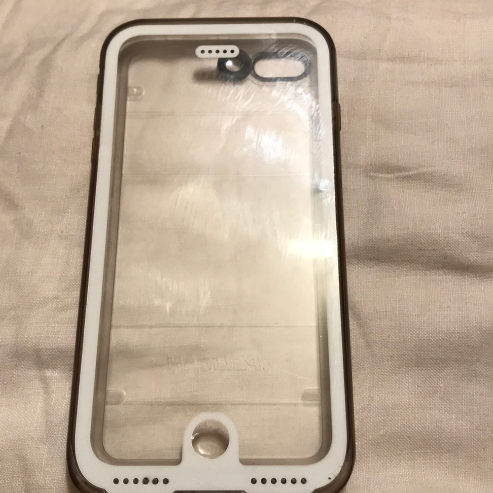 Pelican phone case